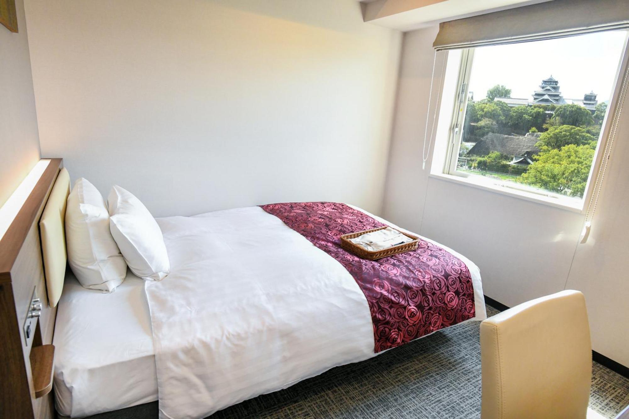 &And Comfy Hotel Kumamoto Jo View Bagian luar foto