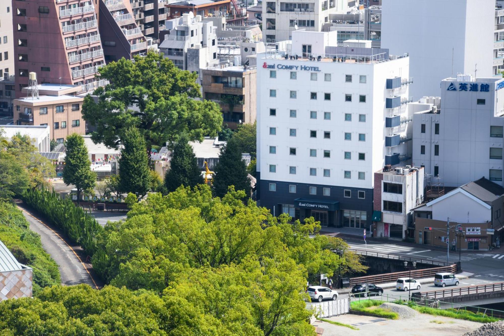 &And Comfy Hotel Kumamoto Jo View Bagian luar foto